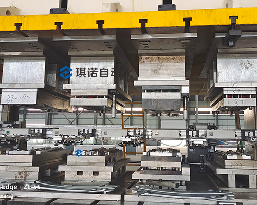 沖床機(jī)械手 沖床機(jī)械手