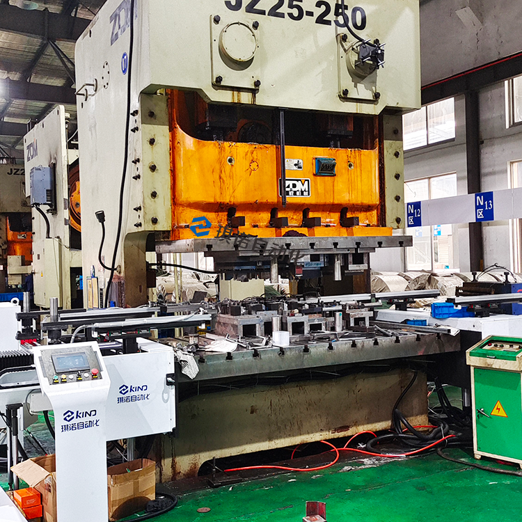 沖床機械手 沖床機械手